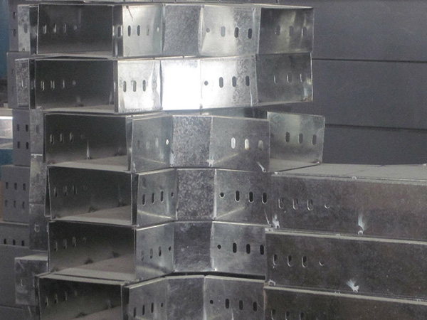 电缆桥架厂家 电缆桥架厂家