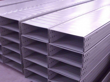 普通桥架相比，镀锌桥架有什么优点呢?