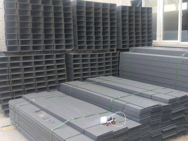 济南镀锌桥架与玻璃钢桥架哪里好？