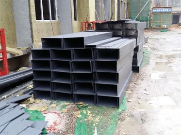 可调节角度的转角山东桥架直接片在工程中的应用