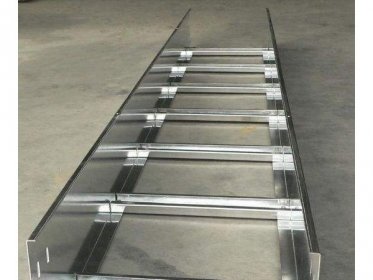 选用济南电缆桥架一定要根据施工环境来选择